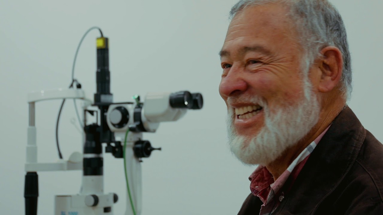 CENTRO ESPECIALIZADO DE RETINA Y VITREO / DR. ORLANDO USTARIZ G.