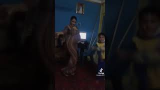 رقص مصرية فى البيت وابنها بيصورها🔥😜
