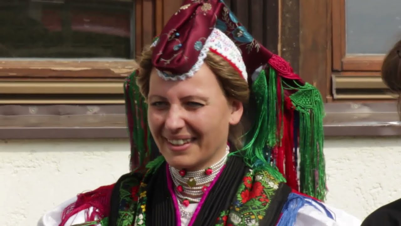 Élő népviseletek Rimóc 5 Vasaltszoknya Húzósszoknya