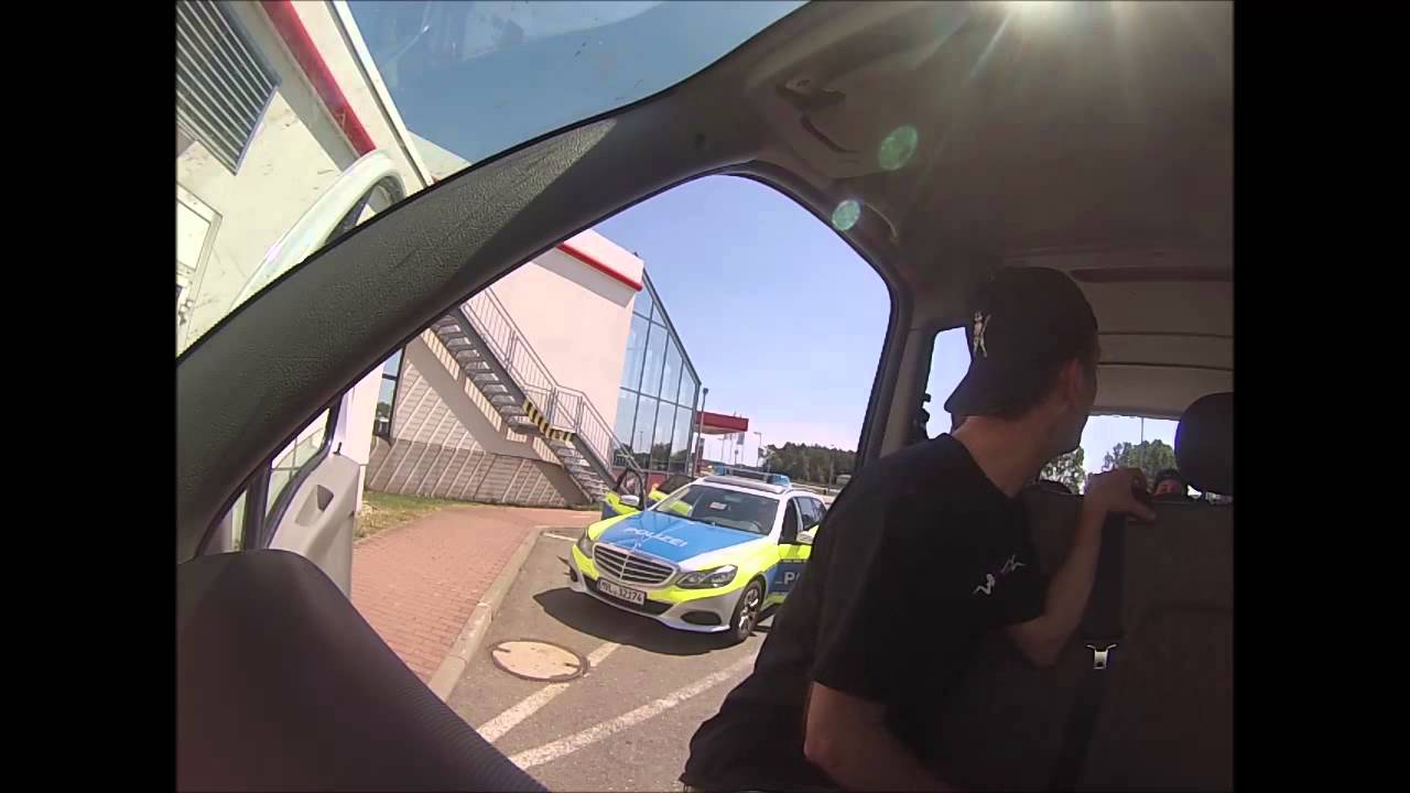 Scheisse Minnelli: Moons over Berlin to Wilwarin