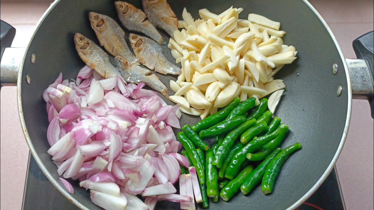 ময়মনসিংহের বিখ্যাত চ্যাপা শুটকির ভর্তা রেসিপি | Bangali Shutki Vorta Recipe | Easy Shutki Recipe