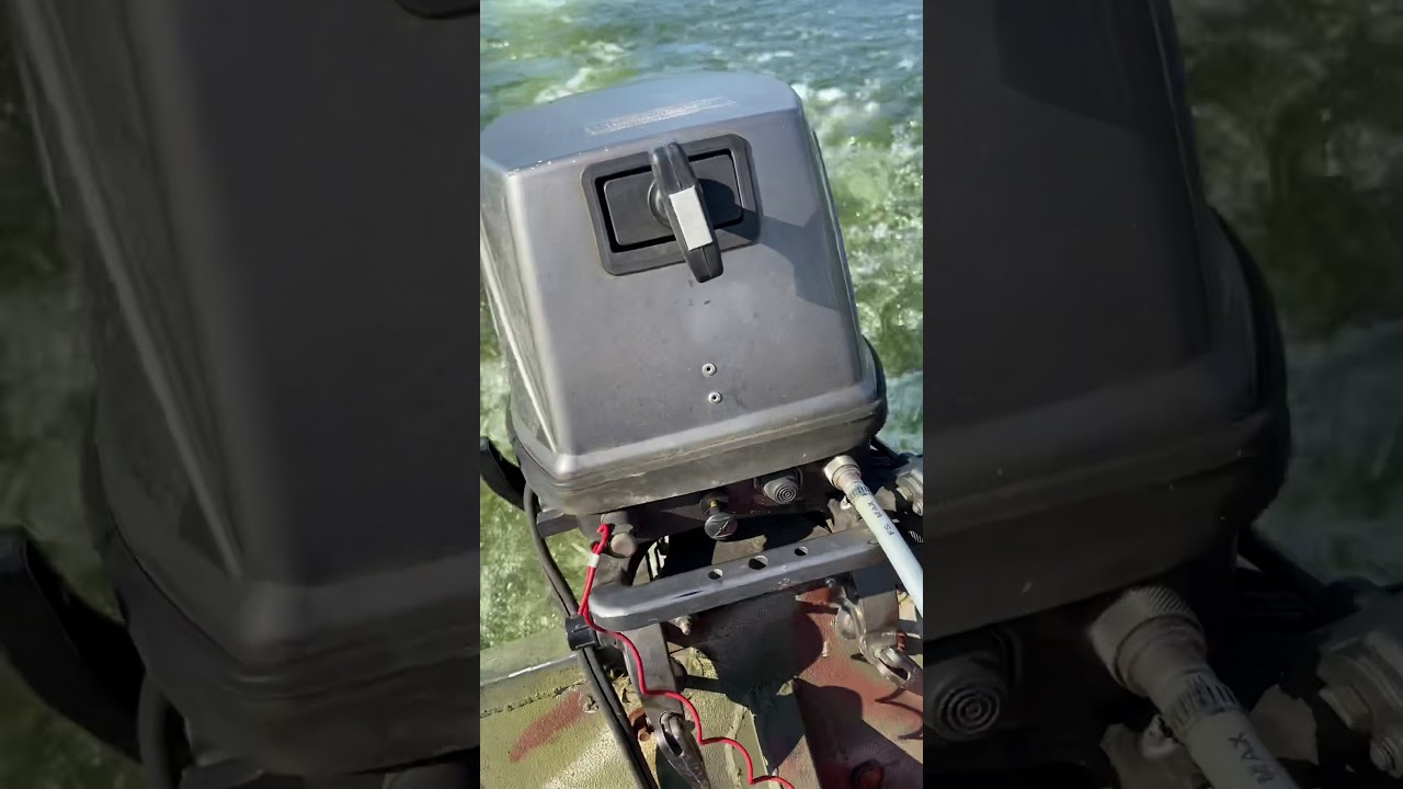 25hp Nissan 2 stroke blows up with my hand on it