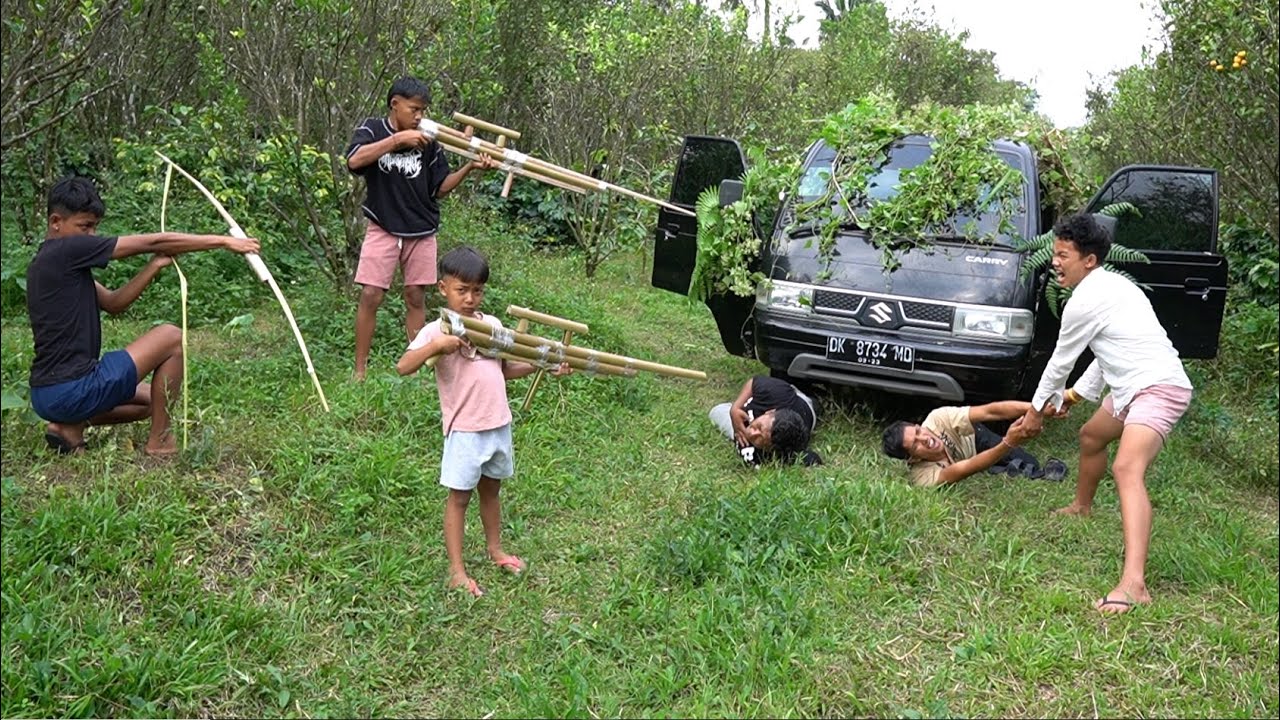 RAMA DI KEJ4R MOBIL PICK UP BERH4NTV DI HUTAN?