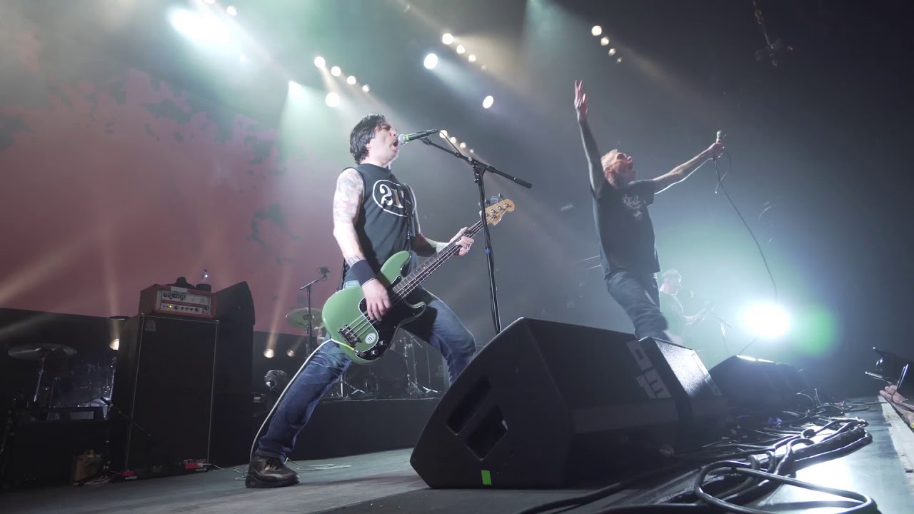 CONVERGE "Last Light & Black Cloud" Live At Roadburn 2018 | Metal Injection