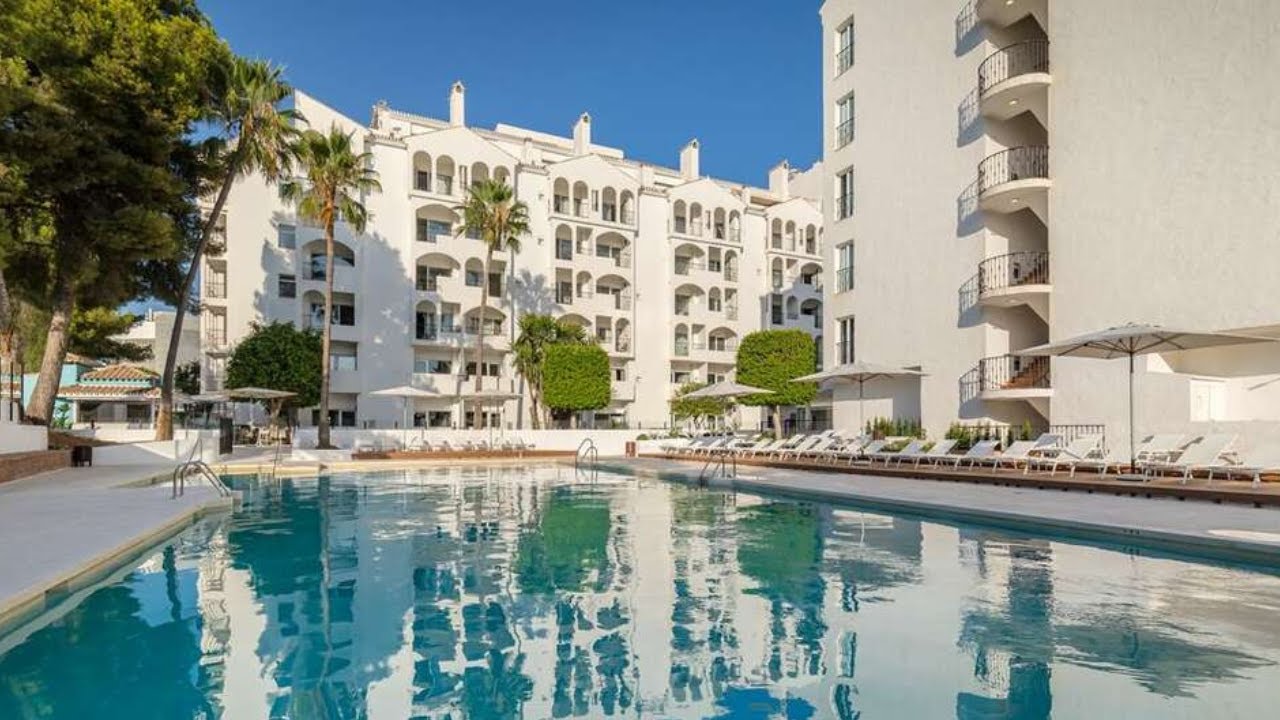 REPORTAJE HOTEL OCCIDENTAL PUERTO BANÚS POR FRANCIA EVELYN PARA SHOW BUSINESS TV