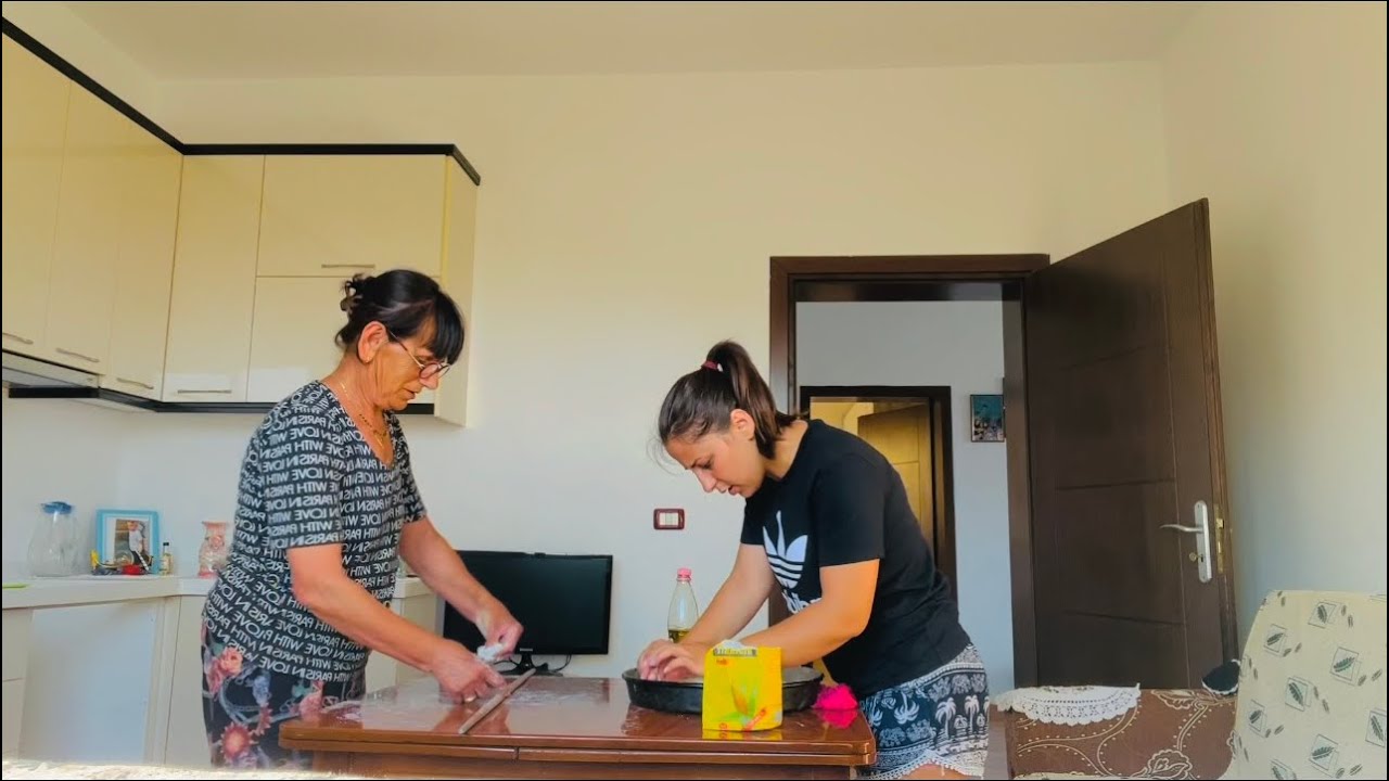 Te bejm byrek sebashku me vjerren (mami Nadon)🥰