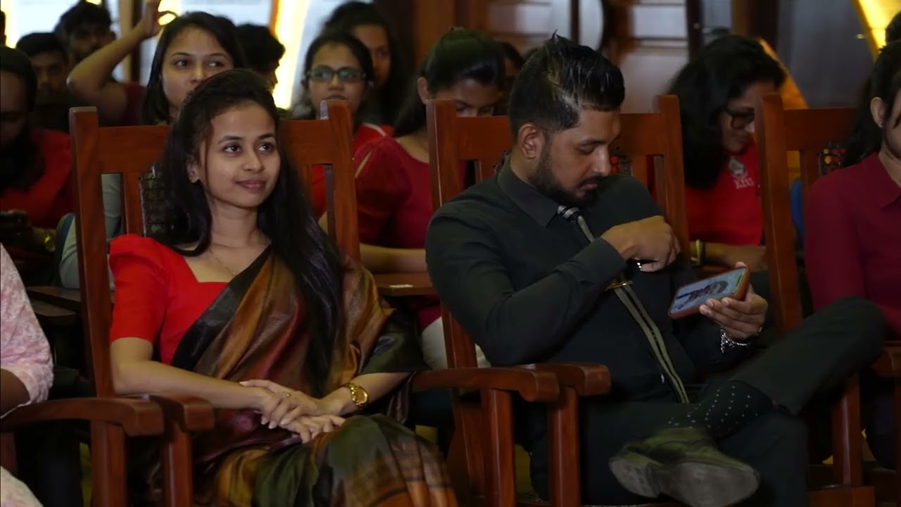 Derana Dream Star Season 12 Finalists Visits KIU