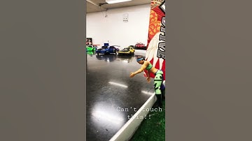 When the crowd gets too close!!😂😂 @scale science!!!