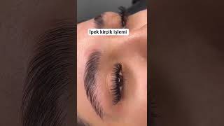 İpek Kirpik Işlemi