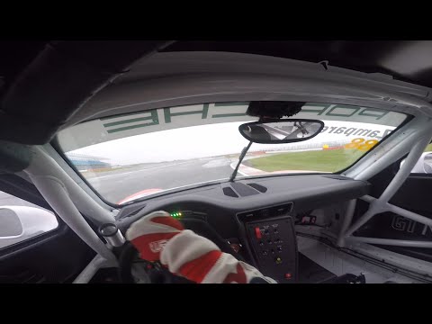 How to save an oversteer moment at 150mph in a Porsche!