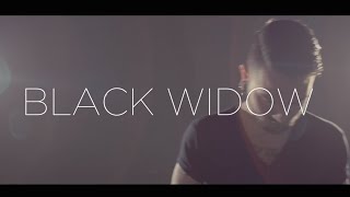 Смотреть клип Fame On Fire Ft. Twiggy - Black Widow