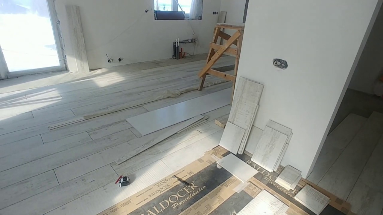 Укладка керамогранита  CAYENNE (BALDOCER) / Laying CAYENNE porcelain stoneware (BALDOCER).