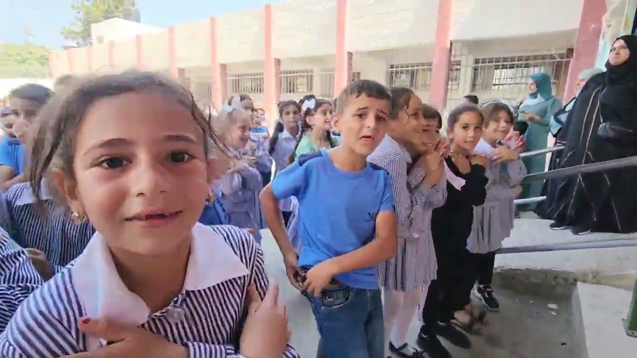 فعاليات عمو الطيب في مدرسة عوريف الاساسية المختلطة 🥰🥰 مشاهدة ممتعة 🤗🤗