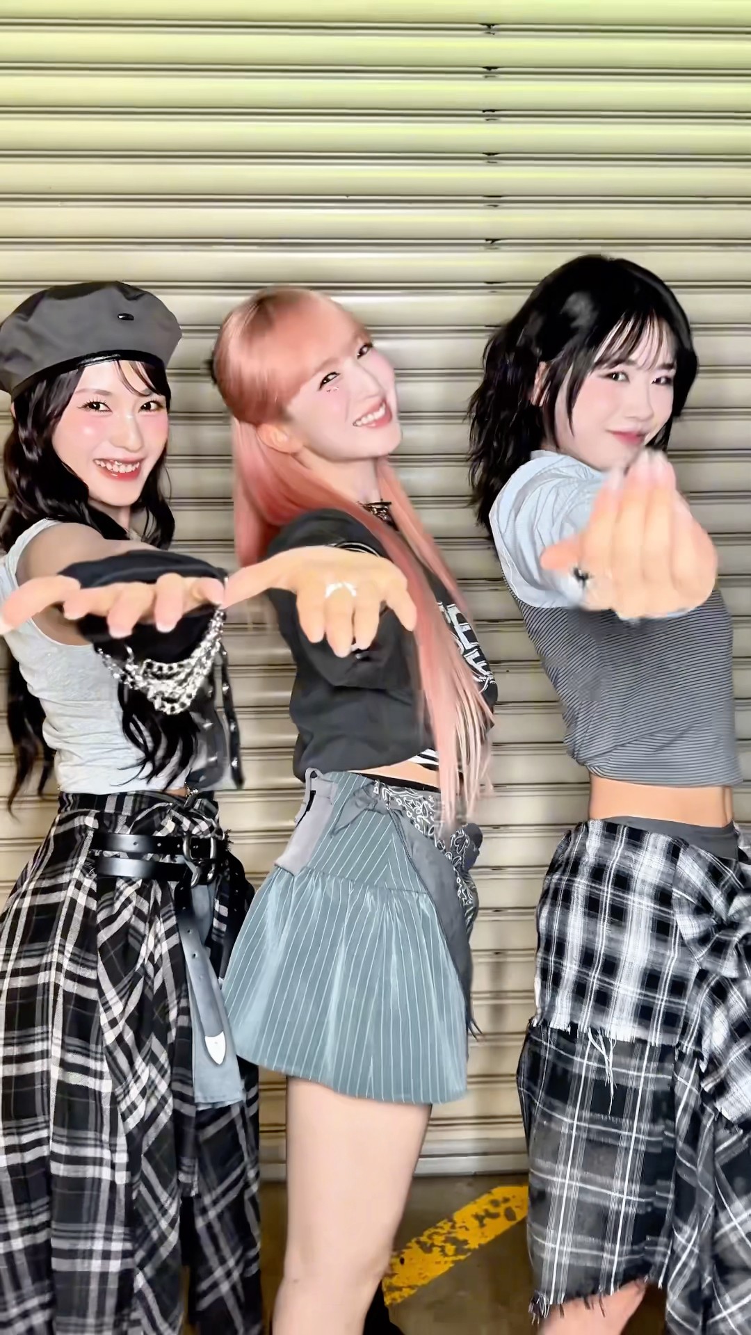 📱: ⊹˚₊ #MUSE_お化粧ダンス ⟡.· #RAN #SUZU #KOKONA #ME_I_MUSE