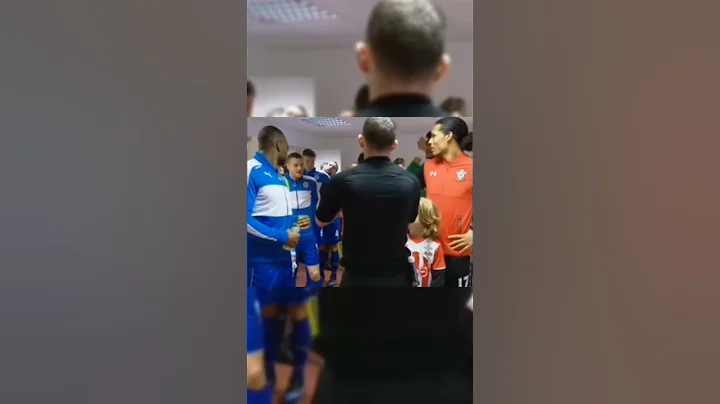 Jamie Vardie makes fun of Schmeichel "ooh Danish friends" #shorts #football #funny #footballshorts