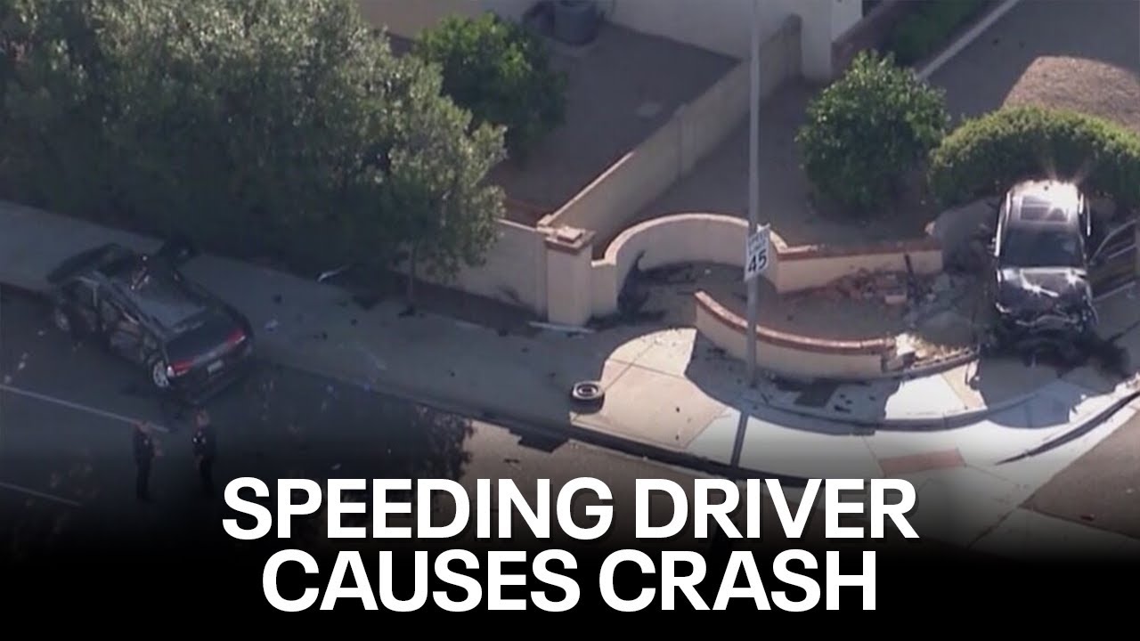 Teen hurt in north Phoenix crash caused by speeding driver - YouTube