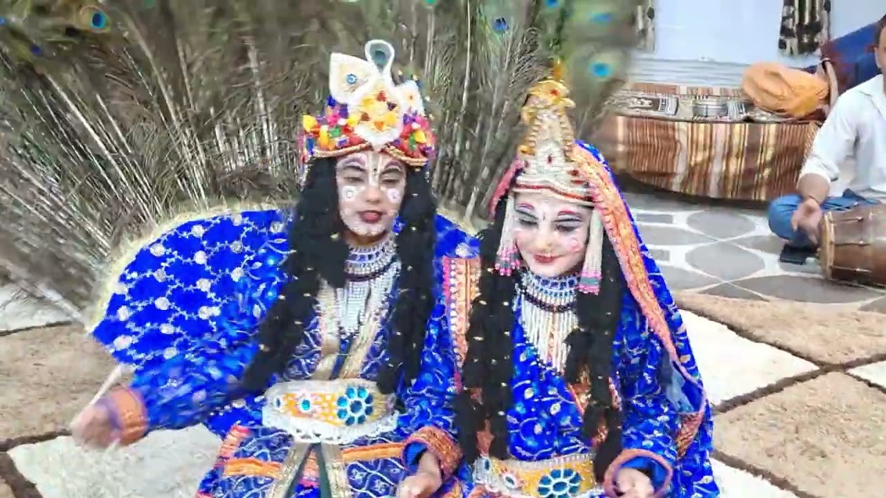 बरसाना रास राधे राधे श्यामा जु रास करती 