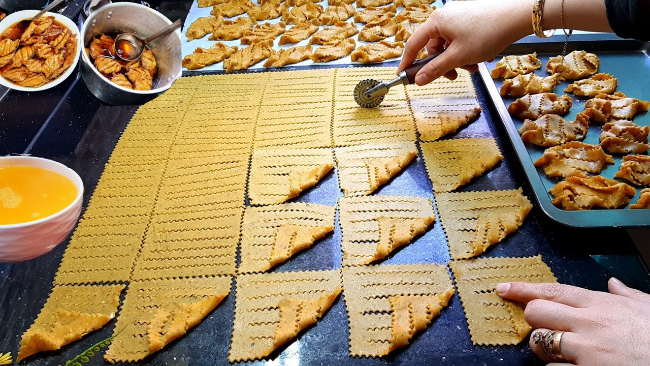 إو هنا يالالة هادي هي طريقة لتهنيك من تشبيك شباكية❗بدون قلي فالفرن كتجي معلكة هشيشةولذيذة👌ثمن البيع💲