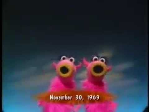 Ed Sullivan Show - Mahna Mahna (Original 1969 Version)