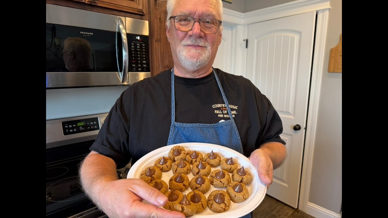 Peanut Butter Kiss Cookies & Pecan Sandies