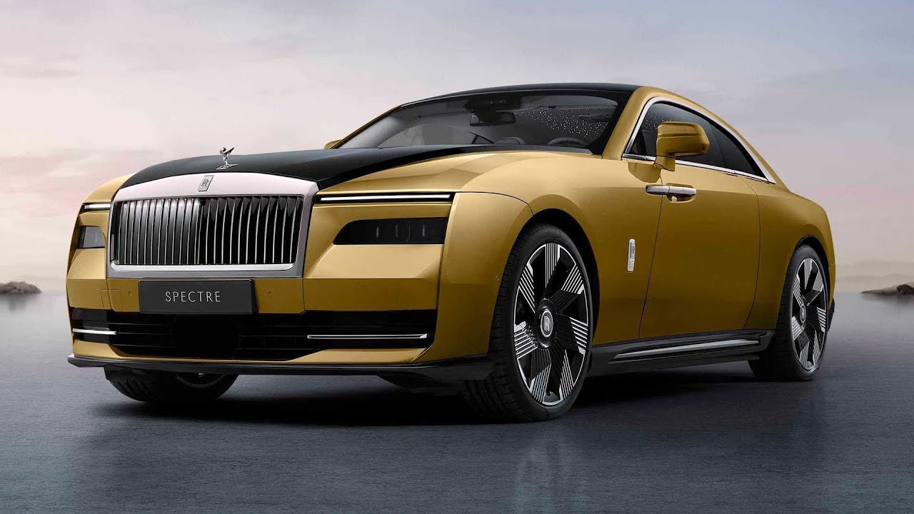Rolls-Royce: Where Beauty Meets Luxury and Technology Meets Tradition!