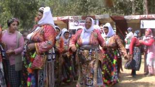 TOZANLI PANAYIRI  MECNUN CEZİK  ARŞİV Resimi