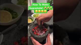 Making Guacamole! Perfect combination with Churrascos montaditos😋 #chef #recipe #youtubeshorts #fyp
