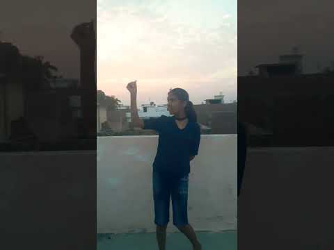 mai teri queen aave😊😘#dance #shreya #dancesong #shots #trending #viral #singledance #love