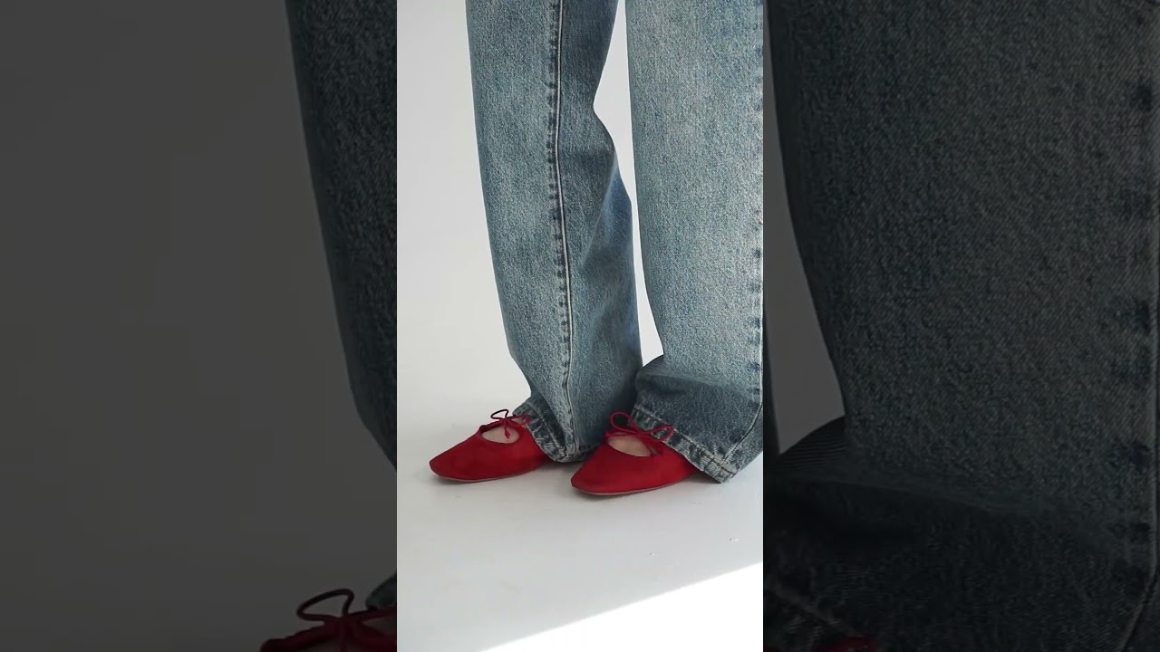 Лонгслив LINE из 100% хлопка и джинсы STRIGHT