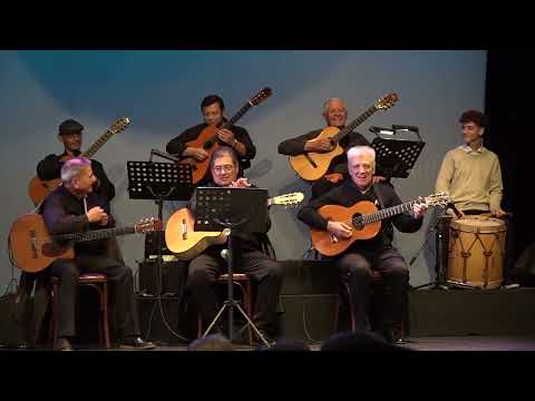 MELODIAS EN ROUGE . LAS GUITARRAS DEL MAESTRO ALBERTO BECERRA .