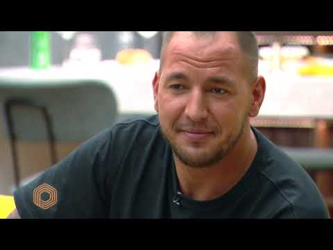 Curtisnek Anya Lánya Szexben Is Volt Már Része