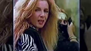 Video thumbnail of ""A Punto De Caramelo" / Melissa Griffiths - 1986"
