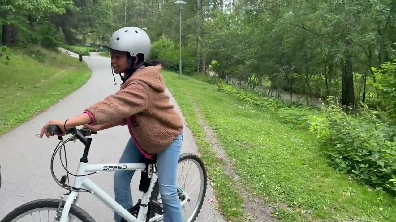  Sundbyberg Sverige I En promenad i Rissne 