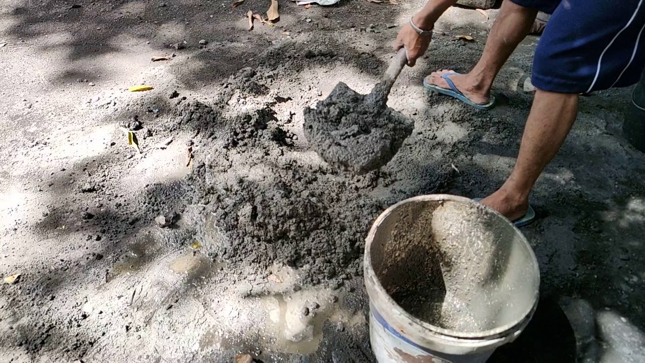 Traditional Mixing Cement - YouTube