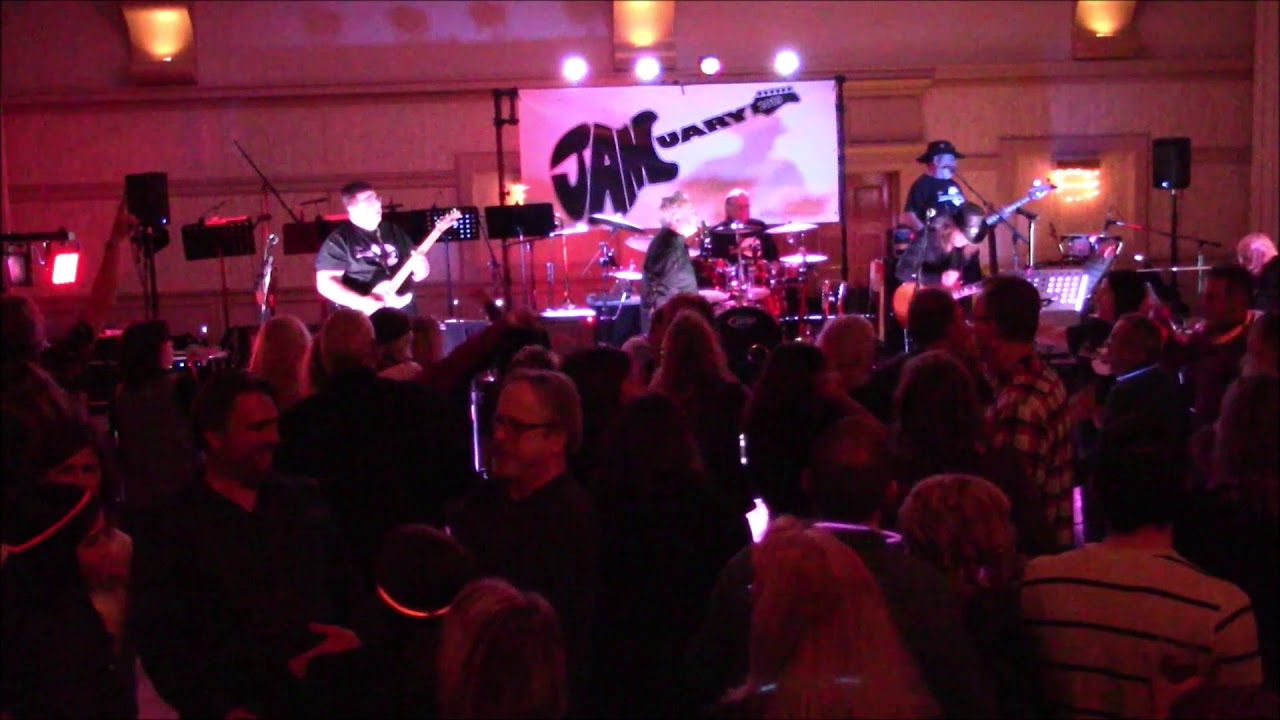 2019410 Born to be Wild  fea. Tribute to Moe