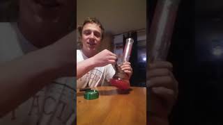 Bong snap with smoke rings