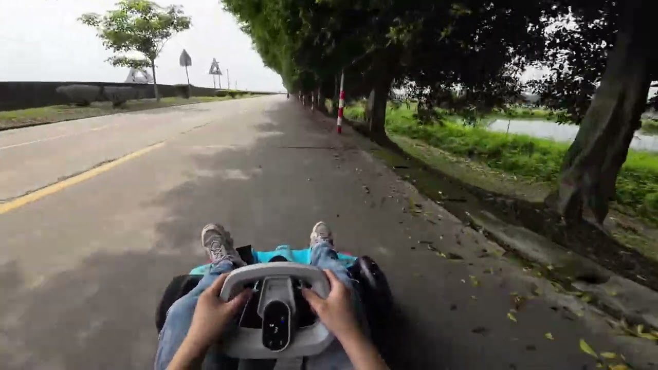 🚦Choose your gear, press the throttle, unleash your speed on wide-open pavement.  