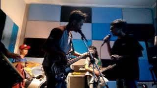 Loading Roots - Tanpa Hadirmu Live at.studio