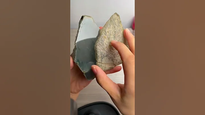 500克的千瓦小燈泡，這是糯種還是冰種？大聖歸來#緬甸翡翠原石#中緬邊境#翡翠原石直播# - 天天要聞