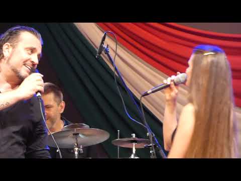 Kormorán: Viharban