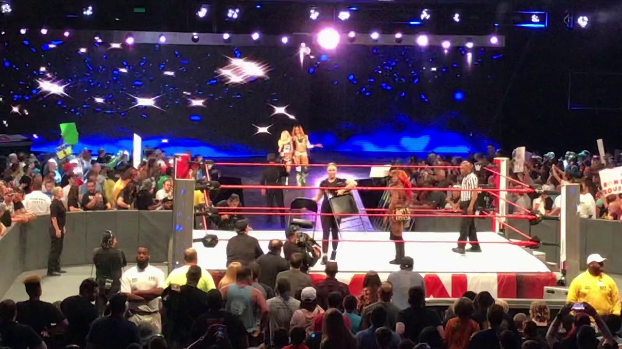 WWE RAW - Alexa Bliss Second Entrance (Greensboro, NC 8/13/2018)