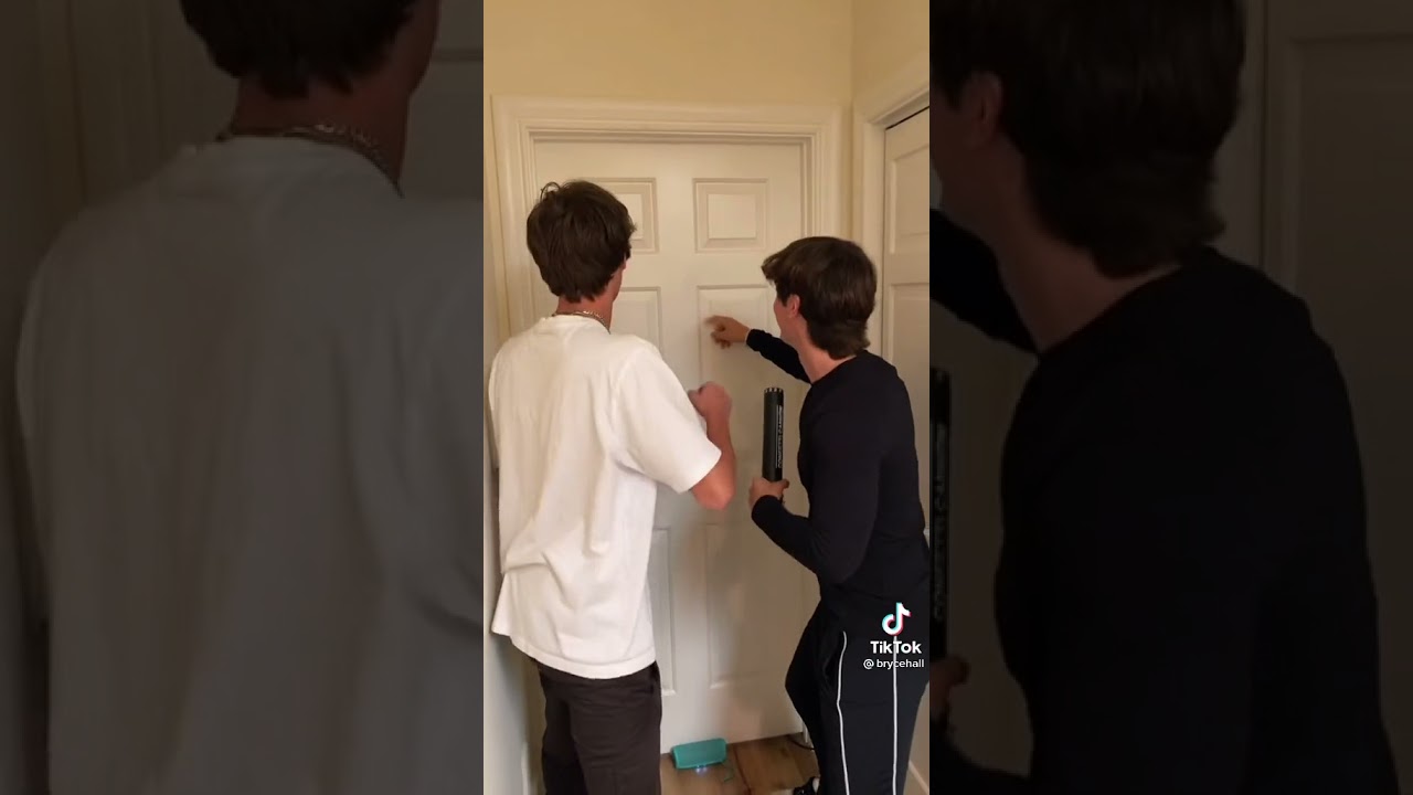 Bryce Hall tries the trend with Josh Richards!! 😍