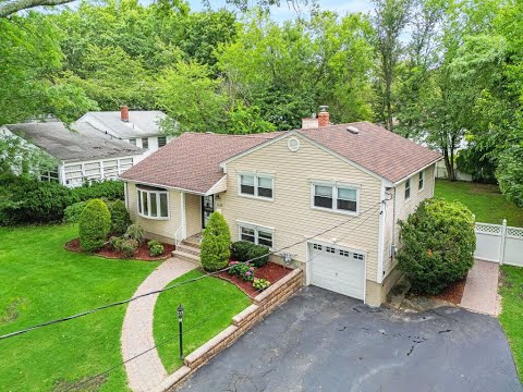 219 Morningside Road, Paramus, NJ home video tour