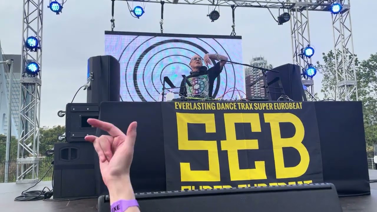 DJ John Robinson in Tokyo October 2025 Part 1