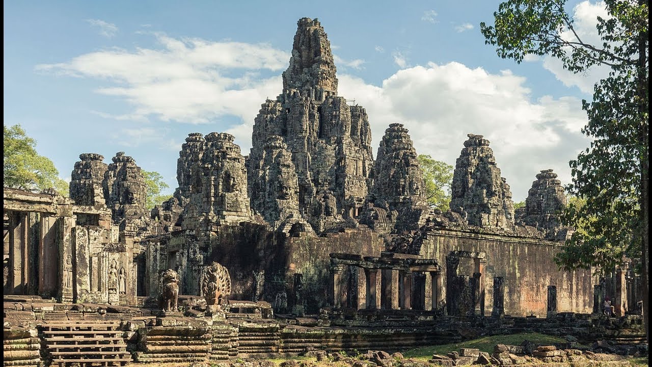 ХРАМ БАЙОН КОМПЛЕКСА АНГКОР (The Bayon temple in Angkor Thom. Angkor. Cambodia) (3)