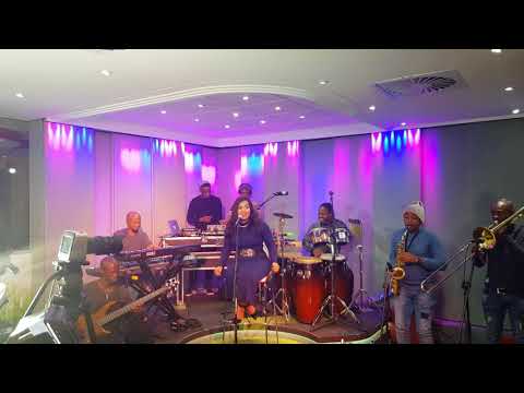 Bucie Shela ( Acoustic Version ) Live & Unplugged on Kaya FM #EliteFridayNights