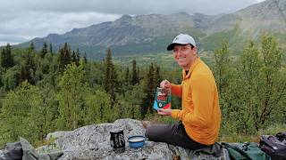 Summer hike to Storhøvda in Hemsedal & picnic with mountain views