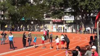 1031126m五年級大隊接力第一組 臺中市文心國小運動會