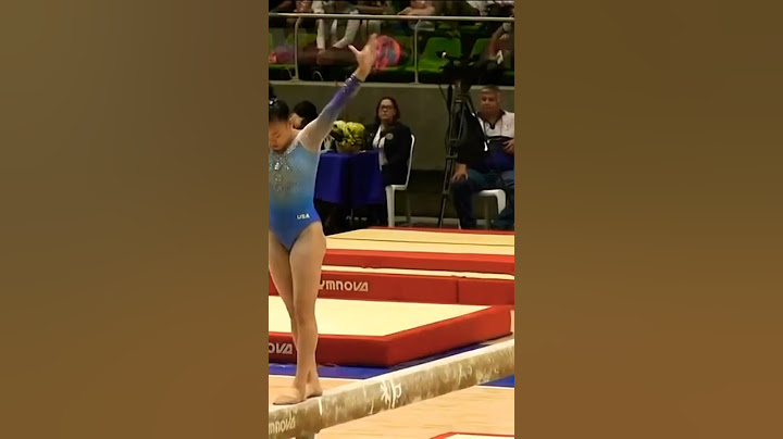 One of the best saves you’ll ever see #shorts #gymnastics #balancebeam #gymnasticssaves #sunilee