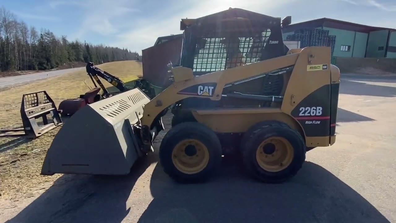 Kompaktlastare Cat 226B